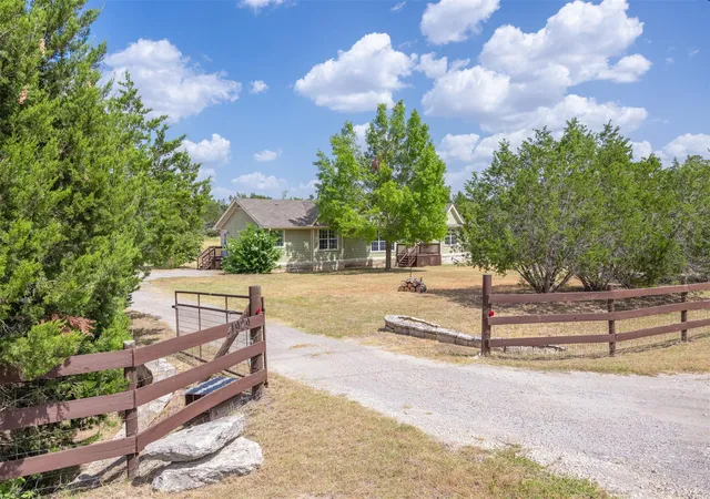 5th image of 11929 Fitzhugh Corners, Dripping Springs, TX 78620 | MLS# 5279205
