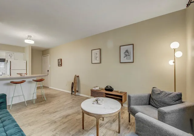 3rd image of 803 W 28Th St, Austin, TX 78705
