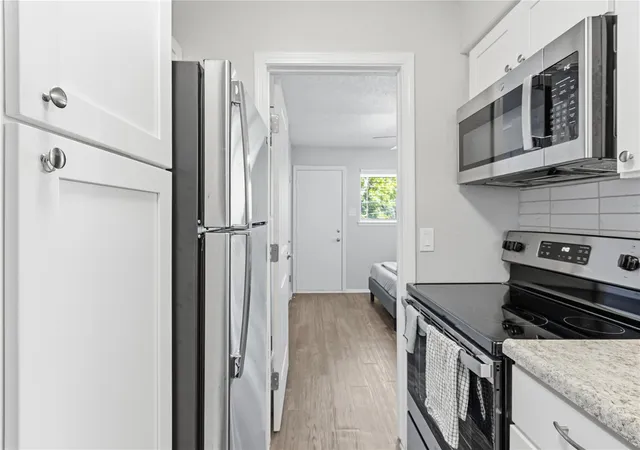 5th image of 2801 Hemphill Park #A303, Austin, TX 78705 | MLS# 8576714