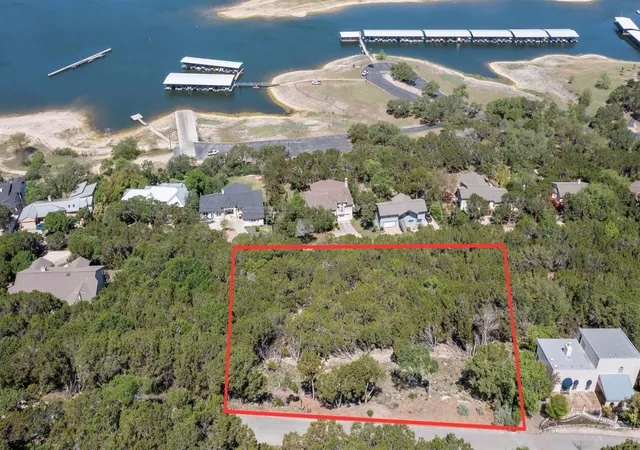 5th image of 6203 Lakeshore Dr, Lago Vista, TX 78645 | MLS# 8146449