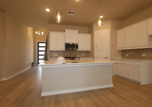 Photo 2 of Single family home for sale at 326 Callahan Loop, Lockhart, TX 78644 | MLS# 2756785 | Listing updated on 2026-10-06