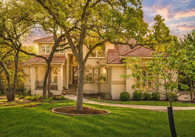 Photo 1 of Mansion for sale at 2901 Demona Dr, Austin, TX 78733 | MLS# 6982111 | Listing updated on 2026-08-30