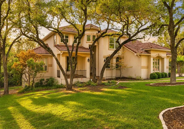 Photo 2 of Mansion for sale at 2901 Demona Dr, Austin, TX 78733 | MLS# 6982111 | Listing updated on 2026-08-30