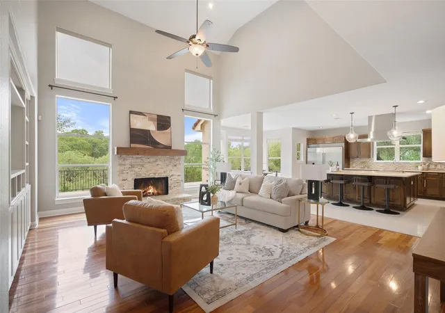 Photo 4 of Single family home for sale at 2901 Demona Dr, Austin, TX 78733 | MLS# 6982111 | Listing updated on 2026-08-30
