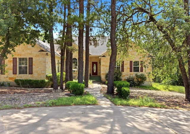 Homes for sale in Bastrop, TX | 103 Kamaiki Dr, Bastrop, TX 78602 | MLS# 1283243