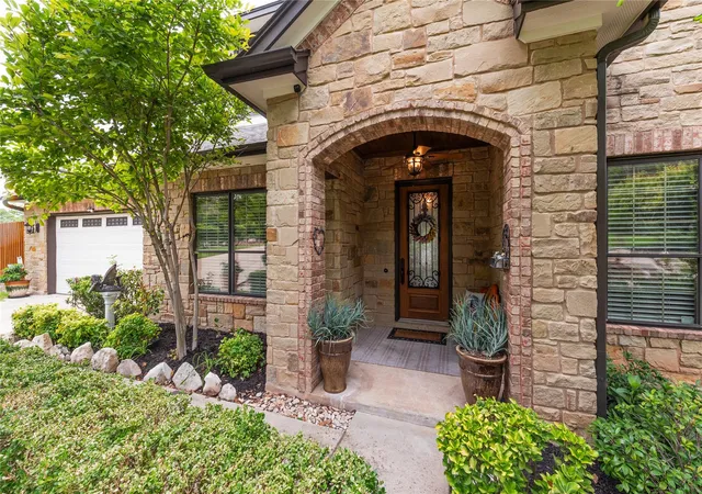 Photo 3 of Single family home for sale at 13306 Montview Dr, Austin, TX 78732 | MLS# 1528596 | Listing updated on 2026-08-25