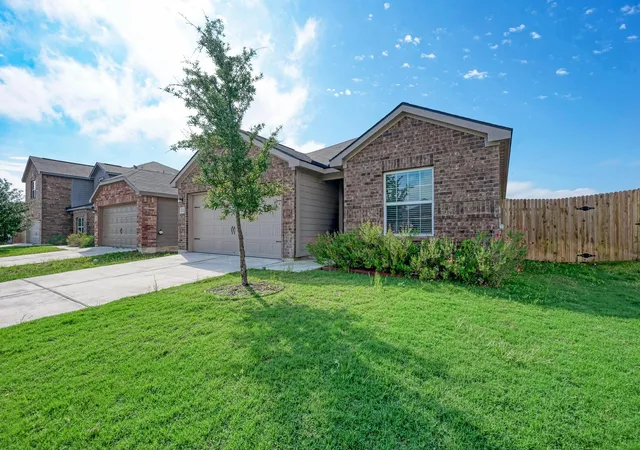 4th image of 132 Maywood Ln, Jarrell, TX 76537 | MLS# 2280006