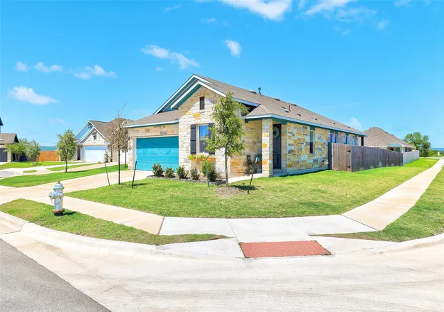 36th image of 104 Ladolia Ln, San Marcos, TX 78666 | MLS# 3884564