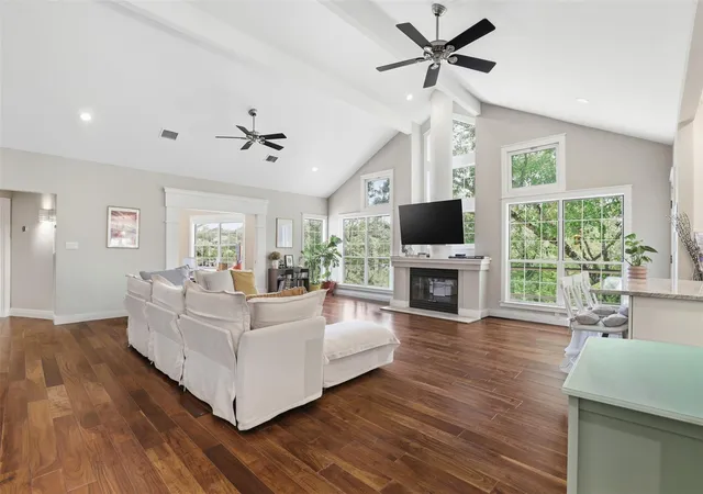 Photo 4 of Single family home for sale at 8506 Walhill Cv, Austin, TX 78759 | MLS# 8697030 | Listing updated on 2026-10-27