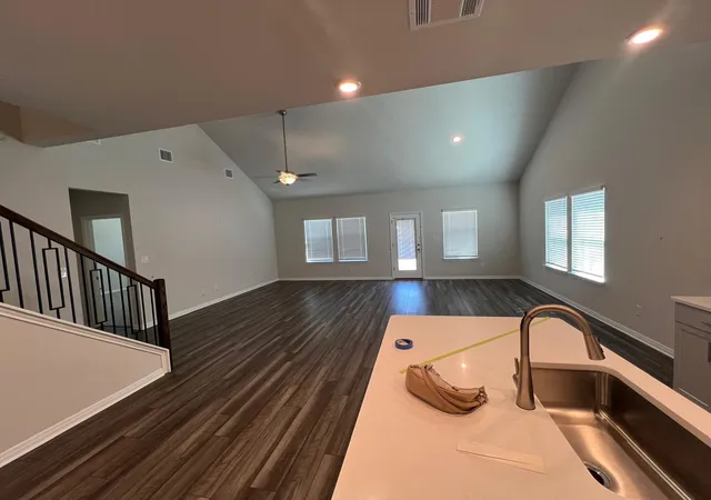 3rd image of 17613 Pepperwood Cv, Manor, TX 78653 | MLS# 1263071