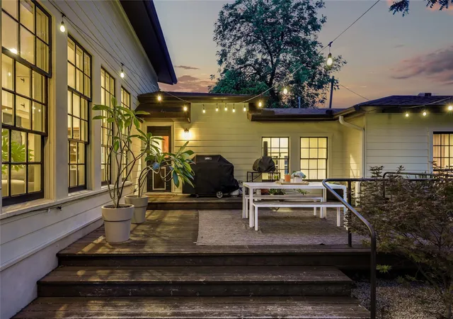 1st image of 4705 Fairview Dr, Austin, TX 78731 | MLS# 4986794