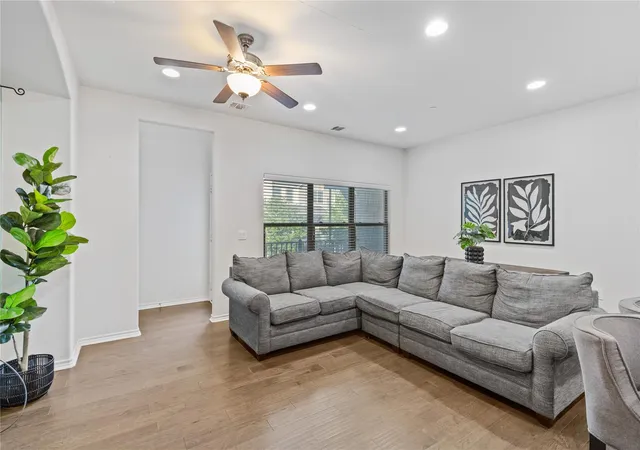 Homes for sale in Georgetown, TX | 208 Birch Oak Ln, Georgetown, TX 78628 | MLS# 3741296