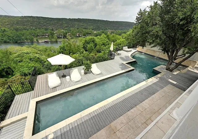 Photo 2 of Single family home for sale at 1604 Cliffwood Dr, Austin, TX 78733 | MLS# 6838640 | Listing updated on 2026-08-24