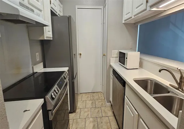 4th image of 12166 Metric Blvd #2006, Austin, TX 78758 | MLS# 8921825