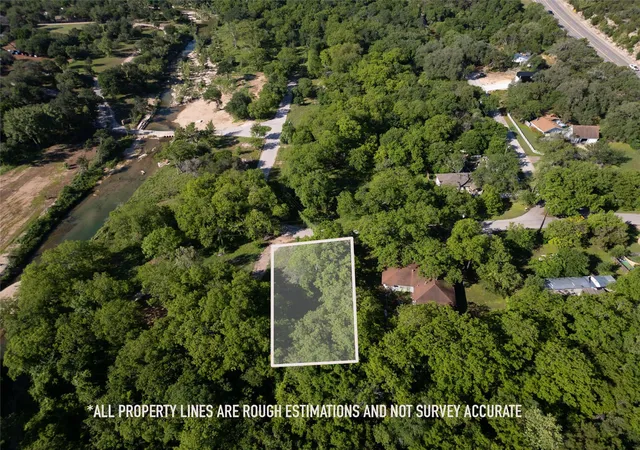 3rd image of 11823 Pecan Dr, Jonestown, TX 78645 | MLS# 1896200