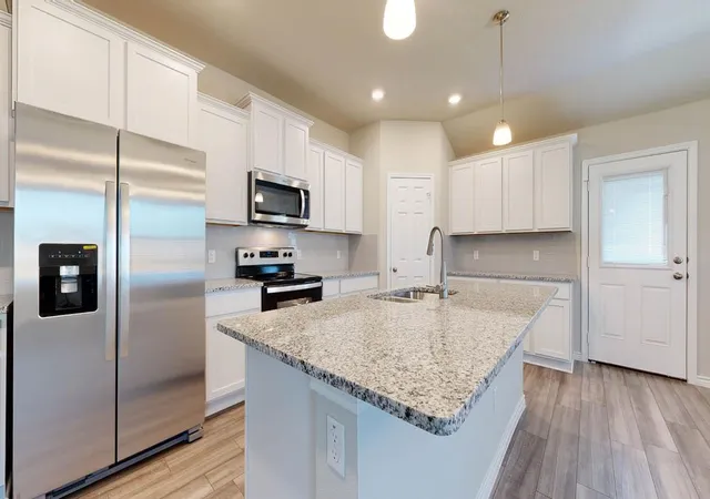 Photo 3 of Single family home for sale at 104 Kenzie St, Thorndale, TX 76577 | MLS# 8327360 | Listing updated on 2026-10-02