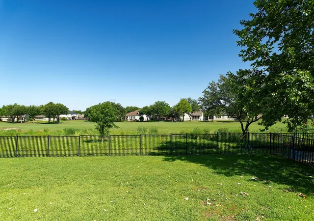 3rd image of 1116 Hillridge Dr, Round Rock, TX 78665 | MLS# 5543500