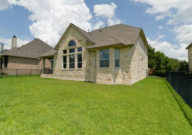 40th image of 1116 Hillridge Dr, Round Rock, TX 78665 | MLS# 5543500