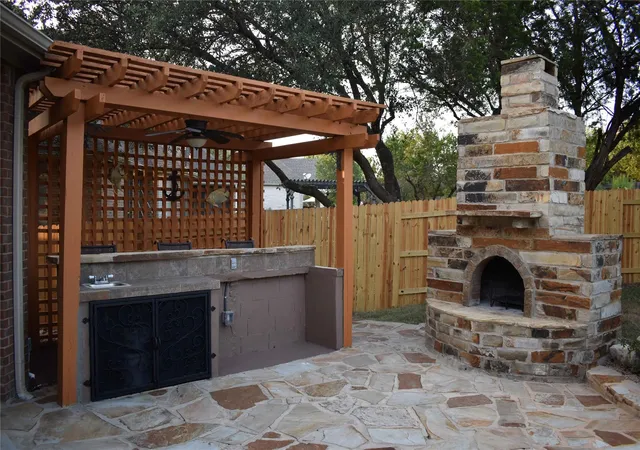 Photo 3 of Single family home for sale at 560 Aspen Dr, Austin, TX 78737 | MLS# 3765340 | Listing updated on 2026-09-03