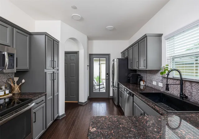 2nd image of 532 Lookout Tree Ln, Round Rock, TX 78664 | MLS# 9426747