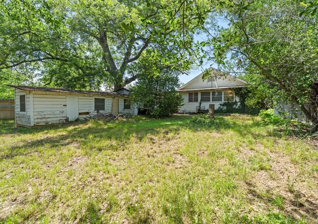 Homes for sale in Rockdale, TX | 619 W Bell Ave, Rockdale, TX 76567 | MLS# 4670925
