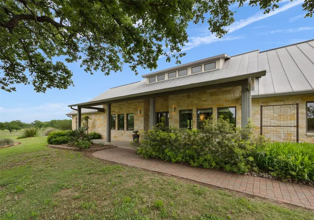 3rd image of 1163 Big Bend Ln, Fredericksburg, TX 78624 | MLS# 6144429
