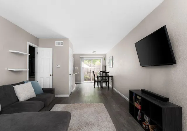 4th image of 1912 Lightsey Rd #4, Austin, TX 78704 | MLS# 6421479