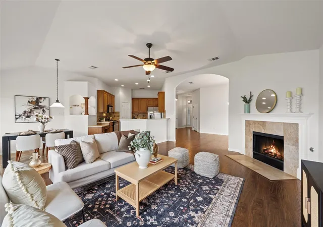 Photo 1 of Single family home for sale at 912 Abbeyglen Castle Dr, Pflugerville, TX 78660 | MLS# 6488088 | Listing updated on 2026-10-08