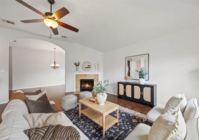 Photo 3 of Single family home for sale at 912 Abbeyglen Castle Dr, Pflugerville, TX 78660 | MLS# 6488088 | Listing updated on 2026-10-08
