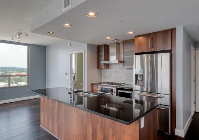5th image of 300 Bowie St #1305, Austin, TX 78703 | MLS# 3967060