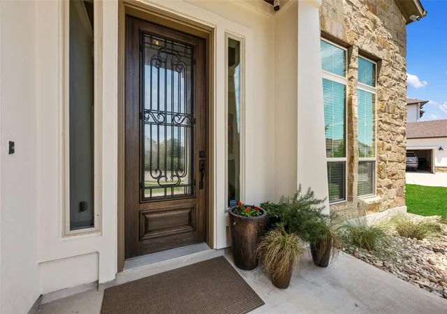 Photo 3 of Single family home for sale at 6708 Davenport Div Rd, Austin, TX 78738 | MLS# 7218916 | Listing updated on 2026-09-06