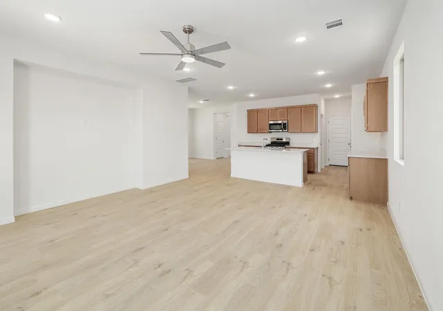 Photo 3 of Single family home for sale at 210 Hornet St, Elgin, TX 78621 | MLS# 1591739 | Listing updated on 2026-10-05