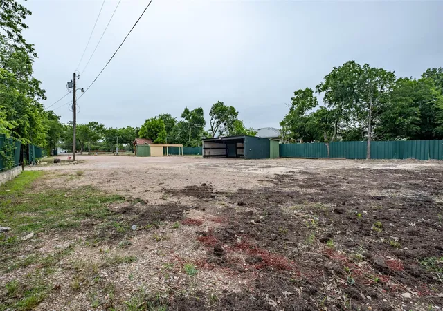 Photo 4 of Land for sale at 1051 Old 1460 Trl, Georgetown, TX 78626 | MLS# 5659615 | Listing updated on 2026-05-16