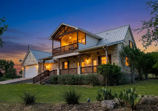 2nd image of 5300 Lookout Ridge Dr, Marble Falls, TX 78654 | MLS# 1476541