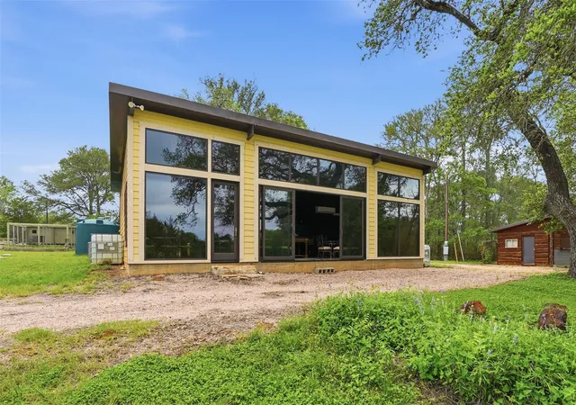 4th image of 169 Ann Powell Rd, Smithville, TX 78957 | MLS# 5725064