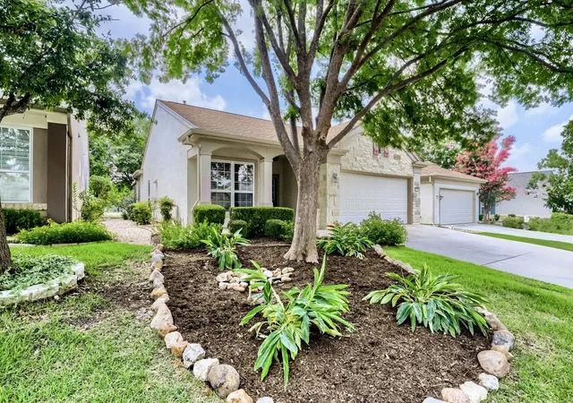 Homes for sale in Georgetown, TX | 310 Crockett Loop, Georgetown, TX 78633 | MLS# 3674092