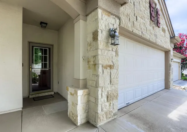 Homes for sale in Georgetown, TX | 310 Crockett Loop, Georgetown, TX 78633 | MLS# 3674092