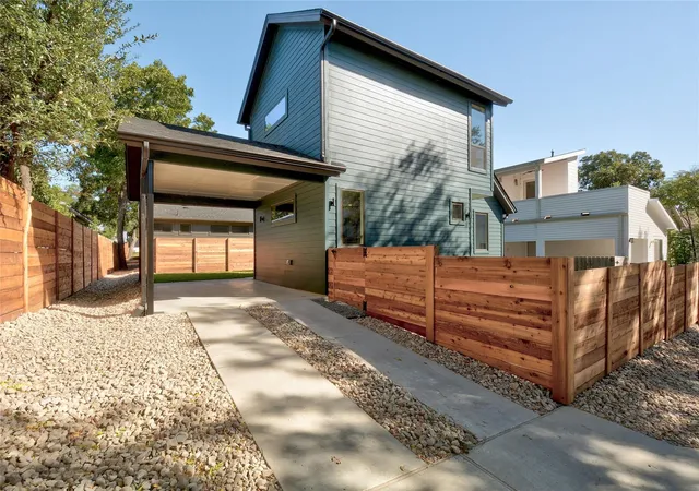 2nd image of 1903 Pennsylvania Ave #2, Austin, TX 78702 | MLS# 9190157