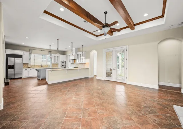 Photo 3 of Single family home for sale at 519 Golden Bear Dr, Austin, TX 78738 | MLS# 1874757 | Listing updated on 2026-07-03