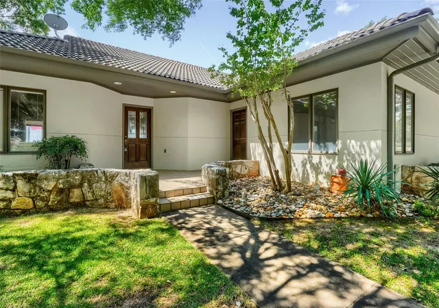 Homes for sale in Spicewood, TX | 1607 Clubhouse Hill Dr, Spicewood, TX 78669 | MLS# 7029774