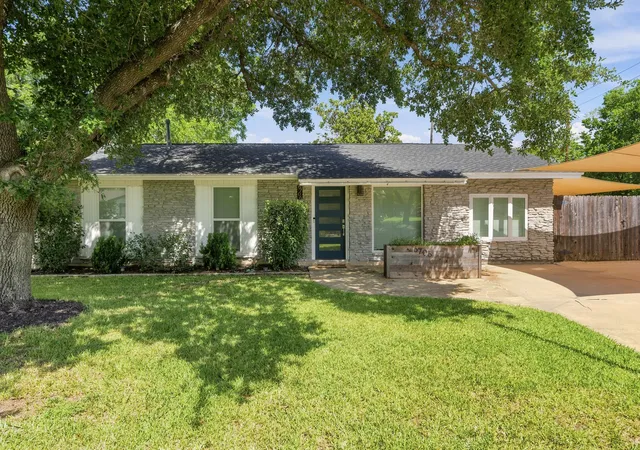 Photo 1 of Single family home for sale at 6706 Isabelle Dr, Austin, TX 78752 | MLS# 5527462 | Listing updated on 2026-09-28