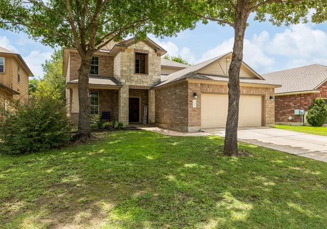 Photo 2 of Single family home for sale at 289 Serene Holw Ln, Buda, TX 78610 | MLS# 3770568 | Listing updated on 2026-09-07