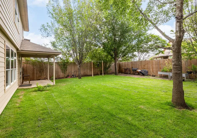 Photo 4 of Single family home for sale at 289 Serene Holw Ln, Buda, TX 78610 | MLS# 3770568 | Listing updated on 2026-09-07