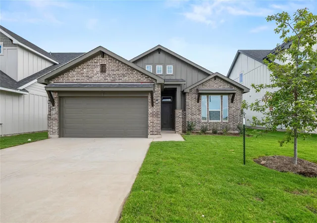 Single family home for sale at 560 Gus Loop, Georgetown, TX 78626 | MLS# 1836795