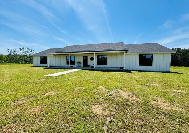 Homes for sale in Lexington, TX | 1300 Private Road 7037, Lexington, TX 78947 | MLS# 9084978