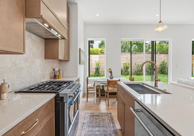 Photo 3 of Single family home for sale at 2009 Payne Ave #2, Austin, TX 78757 | MLS# 9753515 | Listing updated on 2026-10-24