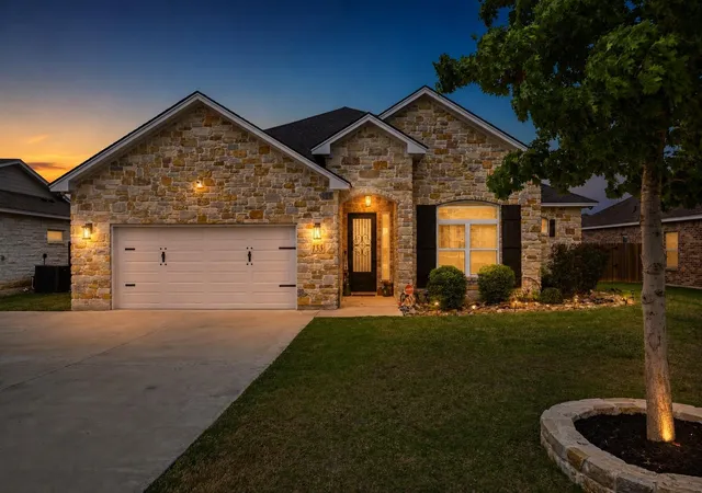 3rd image of 133 Greg Ln, Jarrell, TX 76537 | MLS# 3047081