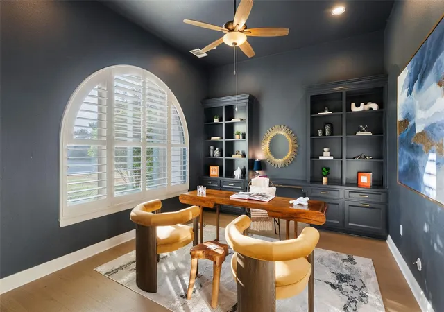 Photo 4 of Single family home for sale at 4113 Sugarloaf Dr, Austin, TX 78738 | MLS# 6926391 | Listing updated on 2026-10-02