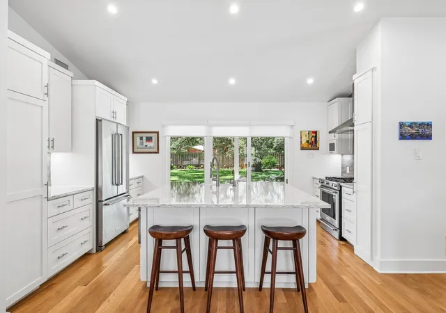 2nd image of 6308 Nasco Dr, Austin, TX 78757 | MLS# 1520182