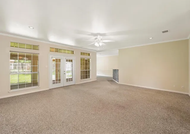 Photo 3 of Single family home for sale at 1906 Meadow Ridge Dr, Taylor, TX 76574 | MLS# 2296010 | Listing updated on 2026-07-28